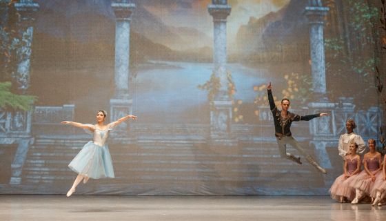 Балет «Лебединое озеро»