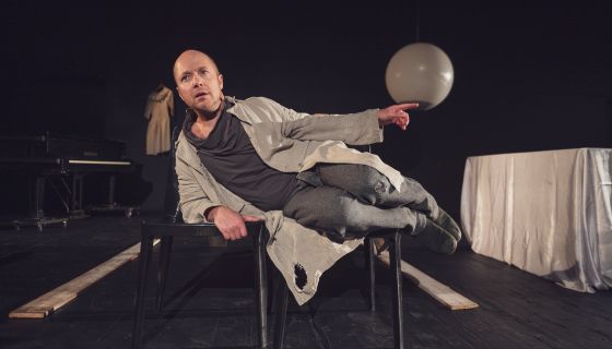 Моноспектакль «Кроткая»