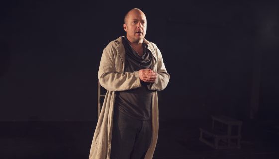 Моноспектакль «Кроткая»