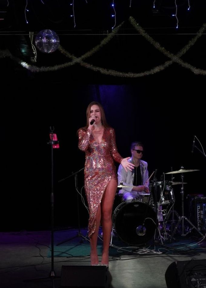 Концерт «Хиты под ёлкой»