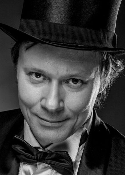 Моноспектакль «Александр Вертинский. Пей, моя девочка»