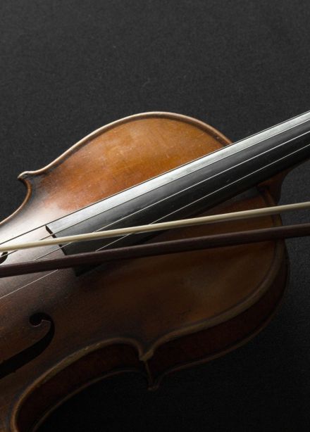 Концерт «Музыка советского кино в сиянии тысячи свечей»