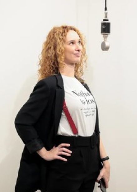 Музыкальная экскурсия по выставке  «Почувствуй Октаву»