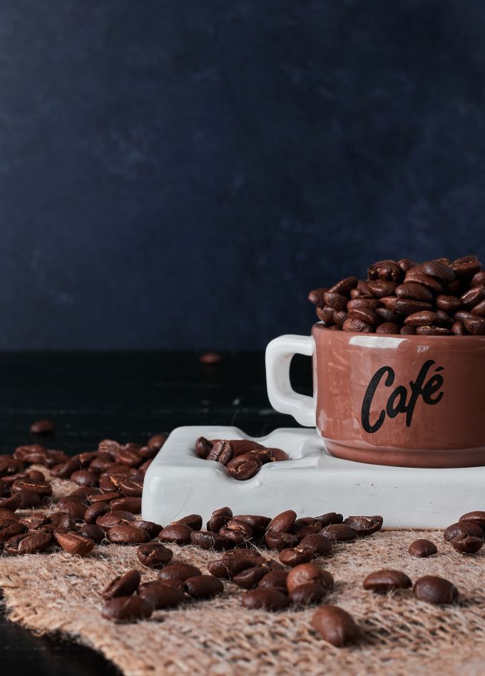 Кофеграфия «Пока кофе не остыл»